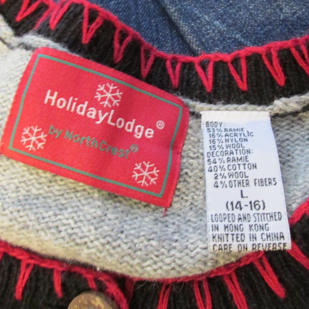 Rustic Forrest Motif Cardigan - Picture 5 of 5